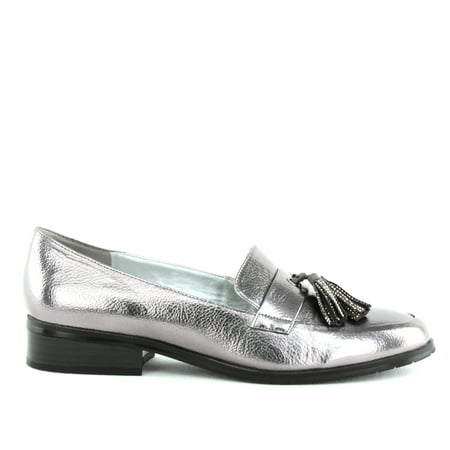 Kenneth Cole REACTION Womens Jet Ahead Dress Loafer with Tassel Detail Metallic Slip-On 